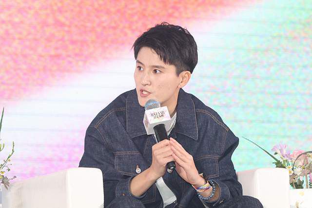 这种对极高标准的要求也体现在此次电影上
